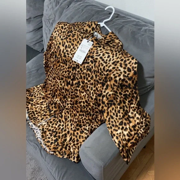 Zara ZW Collection Oversized Animal Print Boho Shirt Size XS - Picture 11 of 11